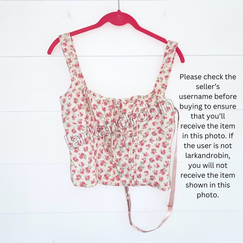 NEW House of CB Chicca Rosebud Print Top Medium - Picture 12 of 14